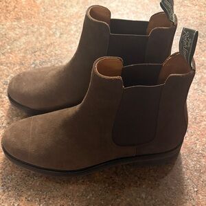 Ralph Lauren Tan Suede Chukka Boots